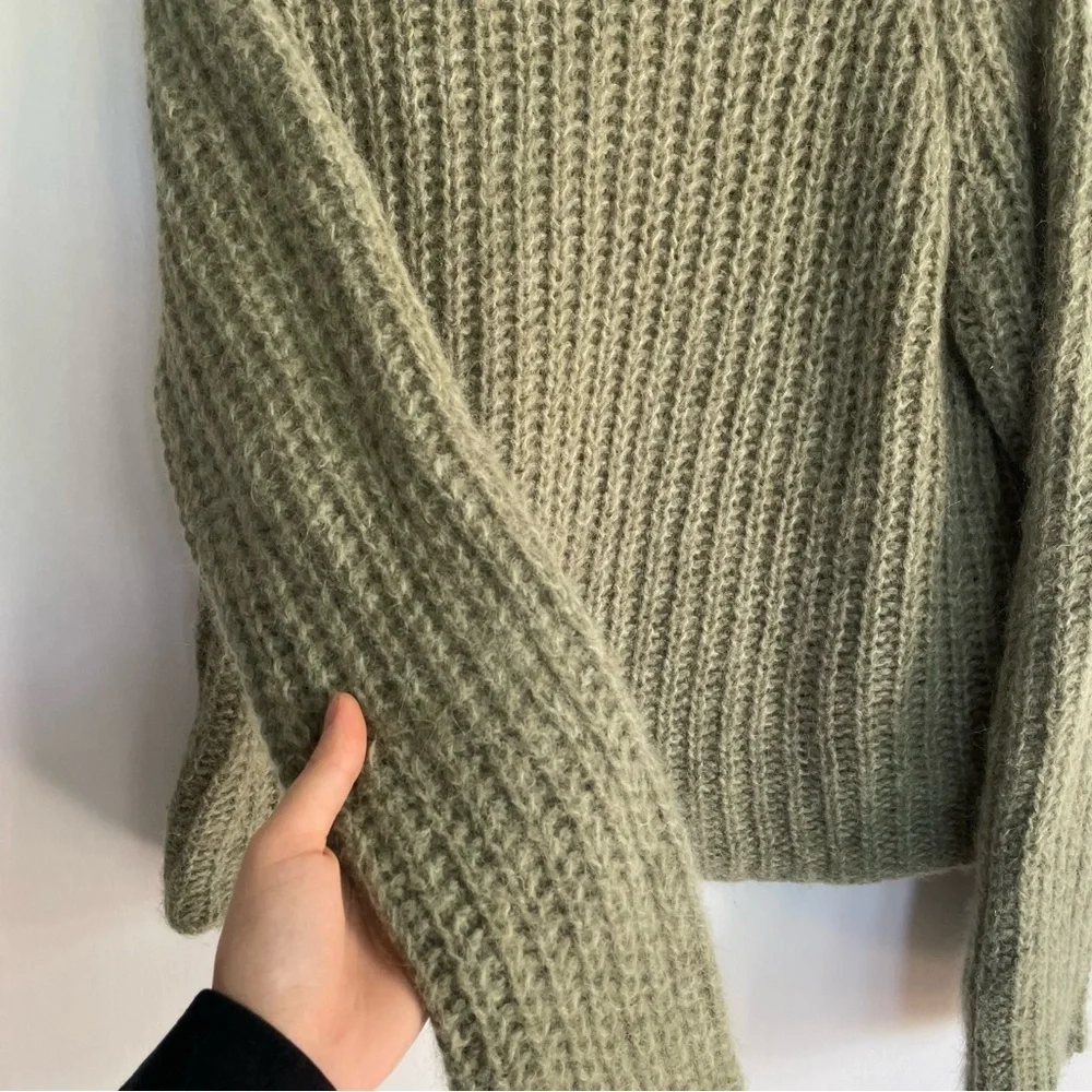 Vince - Marled Raglan Pullover in Jadeite Mohair Alpaca Blend Sweater Knit L